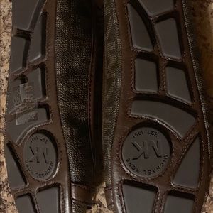 Michael Kors Shoes - MICHAEL KORS FULTON MOC SAFFIANO BROWN FLATS SZ 5 Michael Kors Shoes - MICHAEL KORS FULTON MOC SAFFIANO BROWN FLATS SZ 5